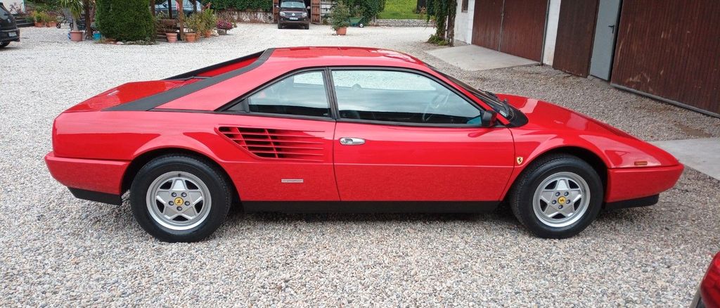 Ferrari Mondial