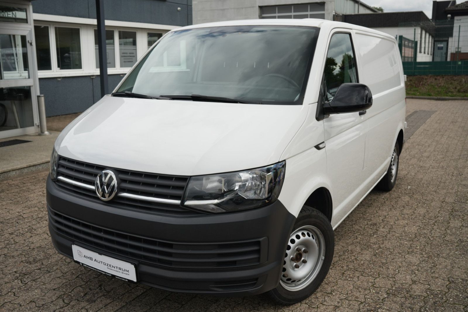 Volkswagen T6 Transporter Kasten/Kombi*SORTI*AHK*KLIMA*WLAN