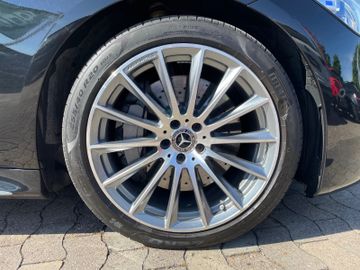 Fahrzeugabbildung Mercedes-Benz S 580 e Lang AMG Pano Burmester HUD Leder uvm.