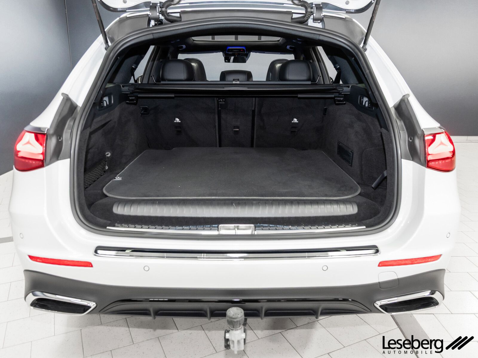 Mercedes-Benz E 300 de T 4M AMG Prem Pano/Dig.Light/AHK/Airmat foto 9