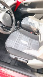 Peugeot 108 - 5