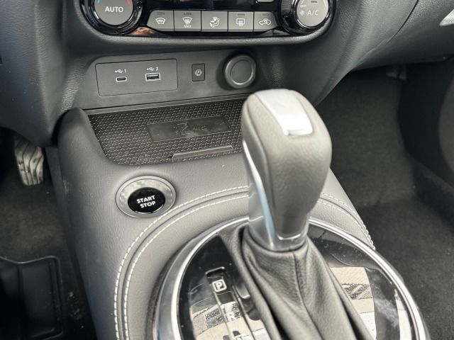 Fahrzeugabbildung Nissan Juke 1.6 Hybrid Tekna*TechoPack*19Zoll*Leder