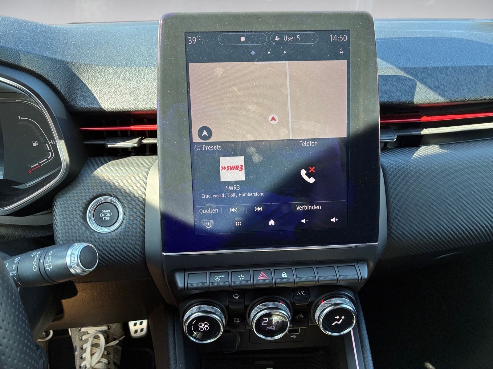 Fahrzeugabbildung Renault Clio V 1.0 TCe 100 Intens Kamera,LED,Navi,PDC,LM