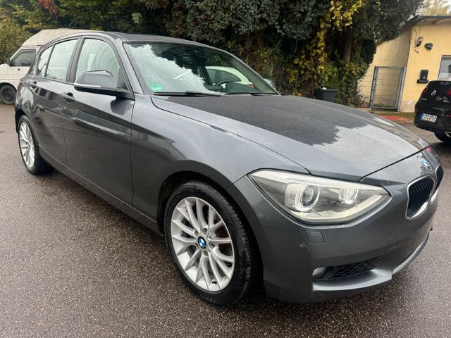 BMW 118 D Limousine Ahk Schiebedach uvm