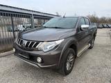 Mitsubishi L200 Basis Doppelkabine 4WD - Mitsubishi L200 mit 3 Türen