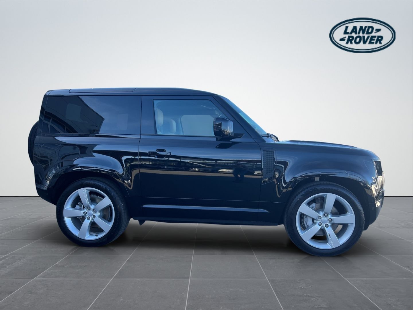 Land Rover Defender 90 D300 X-Dynamic HSE StandHZ AHK foto 5