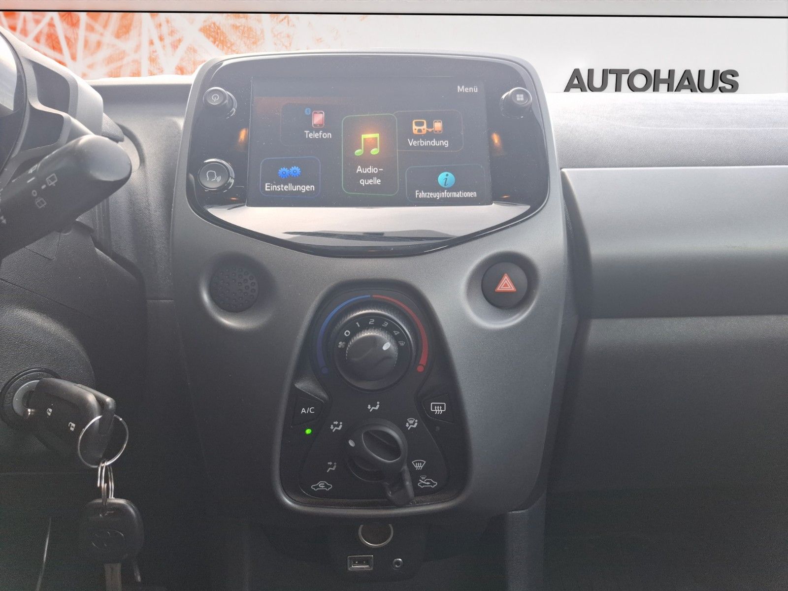 Fahrzeugabbildung Toyota Aygo AYGO x-play ! Kamera ! Touch !