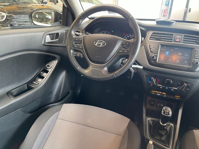 Hyundai i20 YES! *SPURASSIST*APPLE&ANDROID*KAMERA*LK.HZ