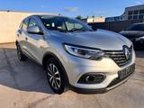 Renault Kadjar Blue dCi 115 EDC Business/AHK/KAM/NAV/LED - silberne Renault Kadjar