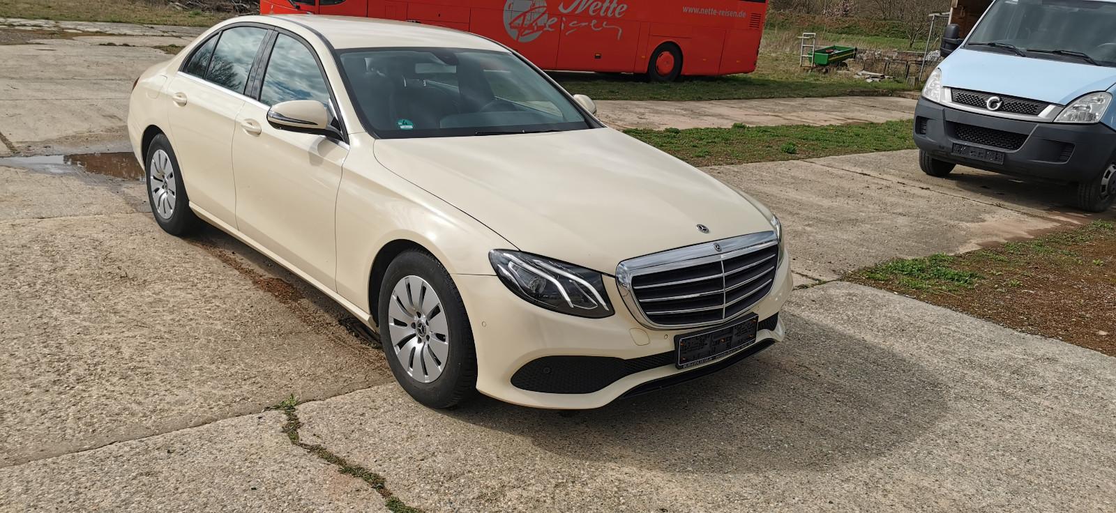 Mercedes-Benz E 200 E Limousine E 200 d