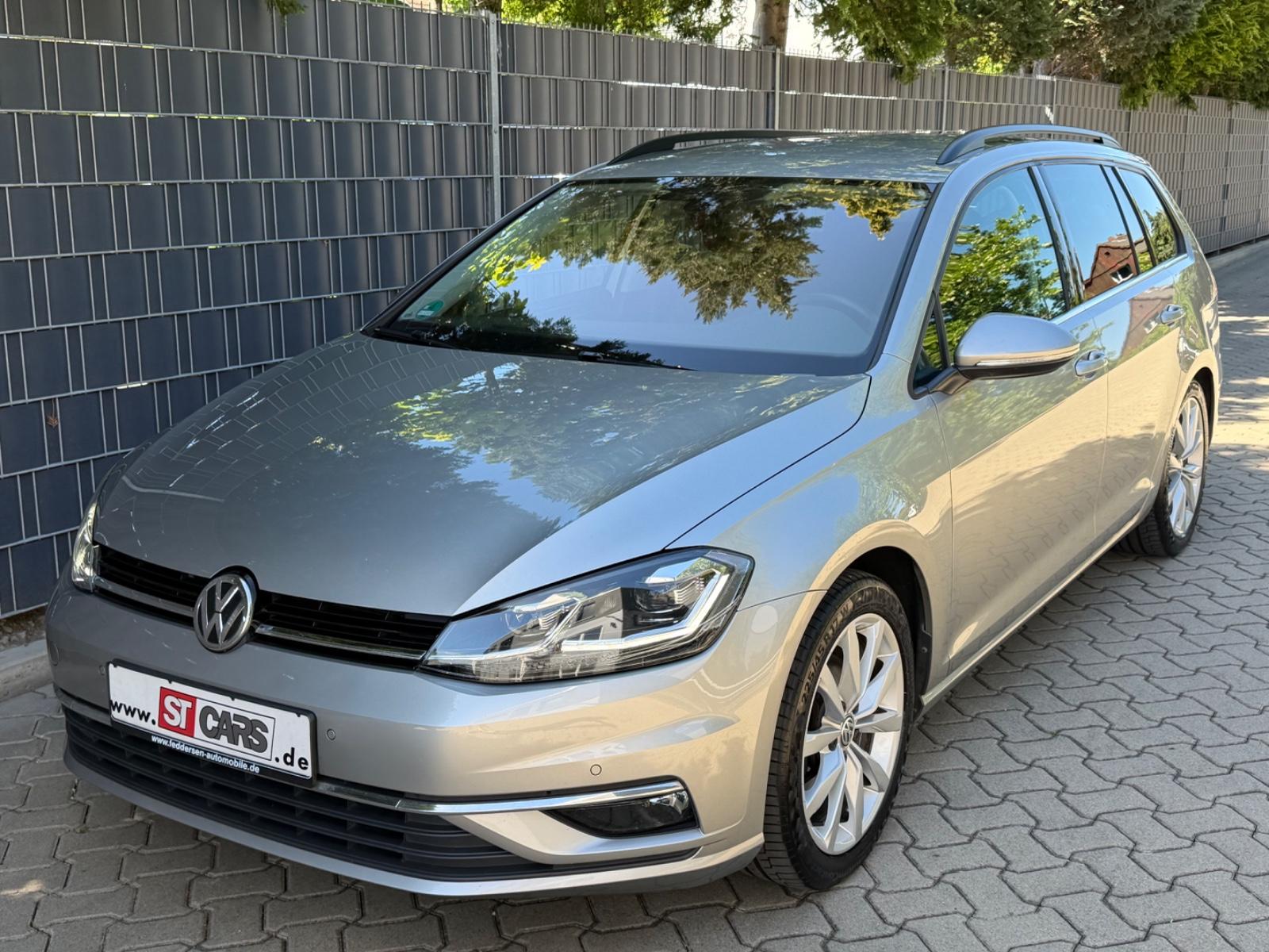 Volkswagen Golf VII Variant Highline 1.4 TSI DSG LED AHK