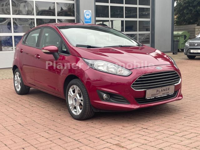 Ford Fiesta 1.Hand Sitzh. beh. Front. HU/Service neu