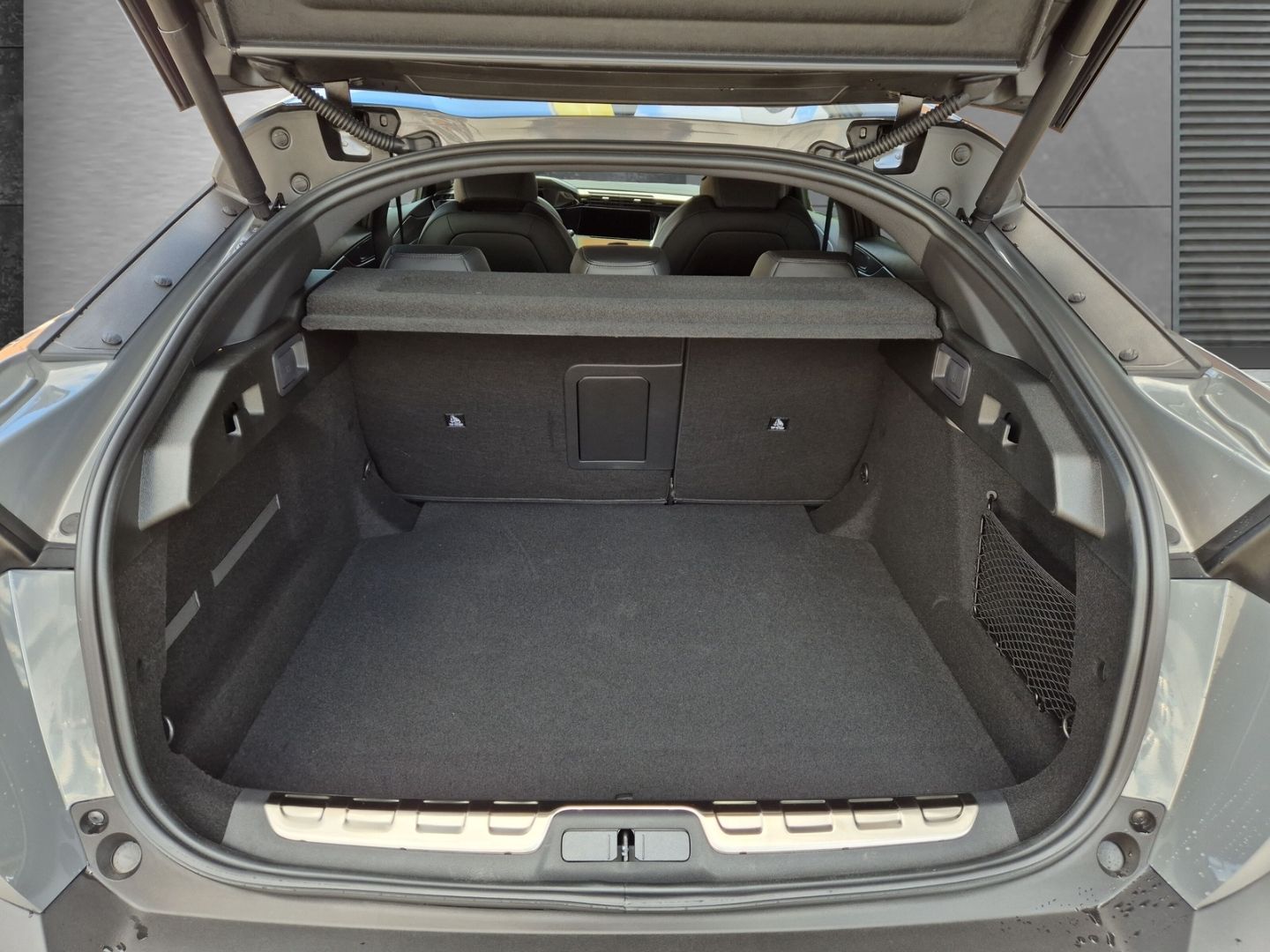 Peugeot 408 - Bild 5