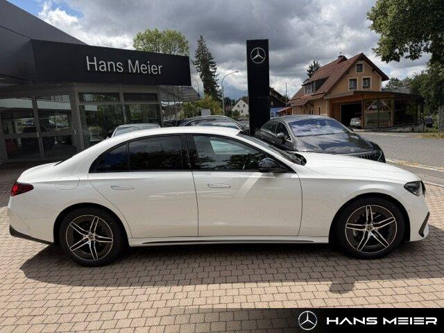 Mercedes-Benz E 220 d 4M AMG MBUX Night Ambiente LED Kamera