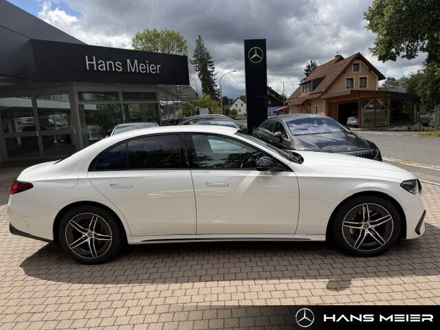 Mercedes-Benz E 220 d 4M AMG MBUX Night Ambiente LED Kamera foto 5