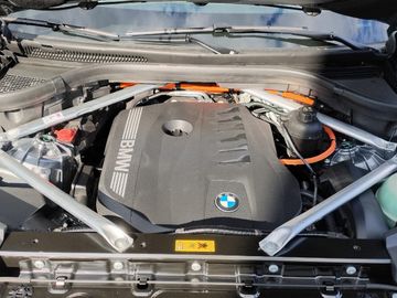 BMW X5 xDrive50e M Sportpaket HK HiFi DAB LED