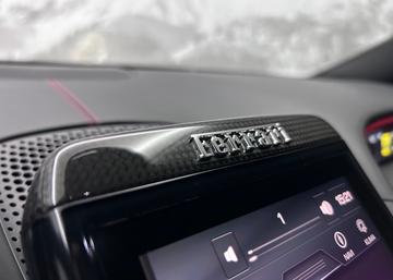 صورة مصغرة 17 لـ 2021 Ferrari ROMA