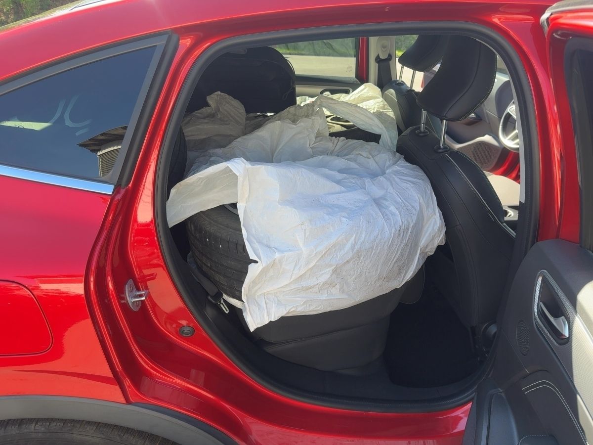Fahrzeugabbildung Renault Arkana Intens E-Tech 145 Glasdach SHZ
