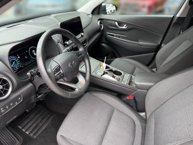Fahrzeugabbildung Hyundai KONA Edition 30+ Elektro 2WD +KLIMA+NAVI+PDC+RFK