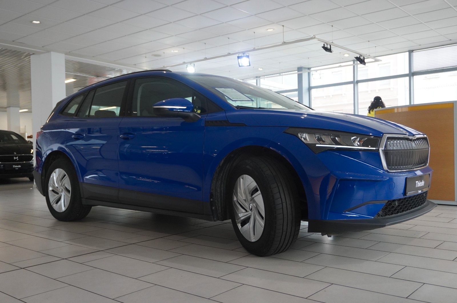 Fahrzeugabbildung SKODA Enyaq 50 IV LOFT NAVI/LED/SHZ/VIRTU./PDC/DAB+