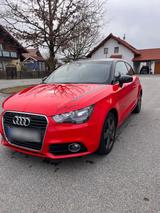 Audi A1 Sportback Attraction - Audi A1 aus 2012: Sportback