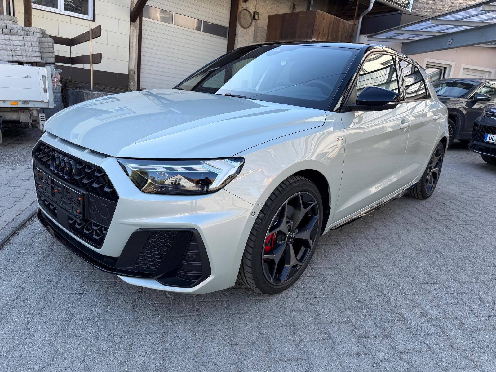 Audi A1 Sportback 40 TFSI S line, S line 2x, VOLL!!