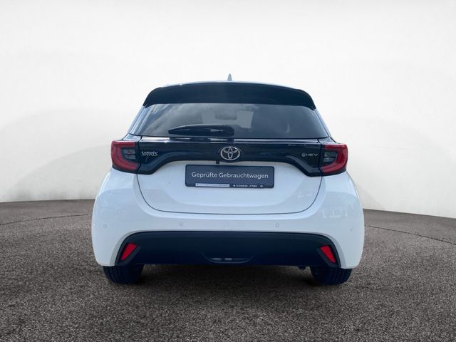 Yaris 1.5 Hybrid Style PDC SHZ KAMERA ACC LED