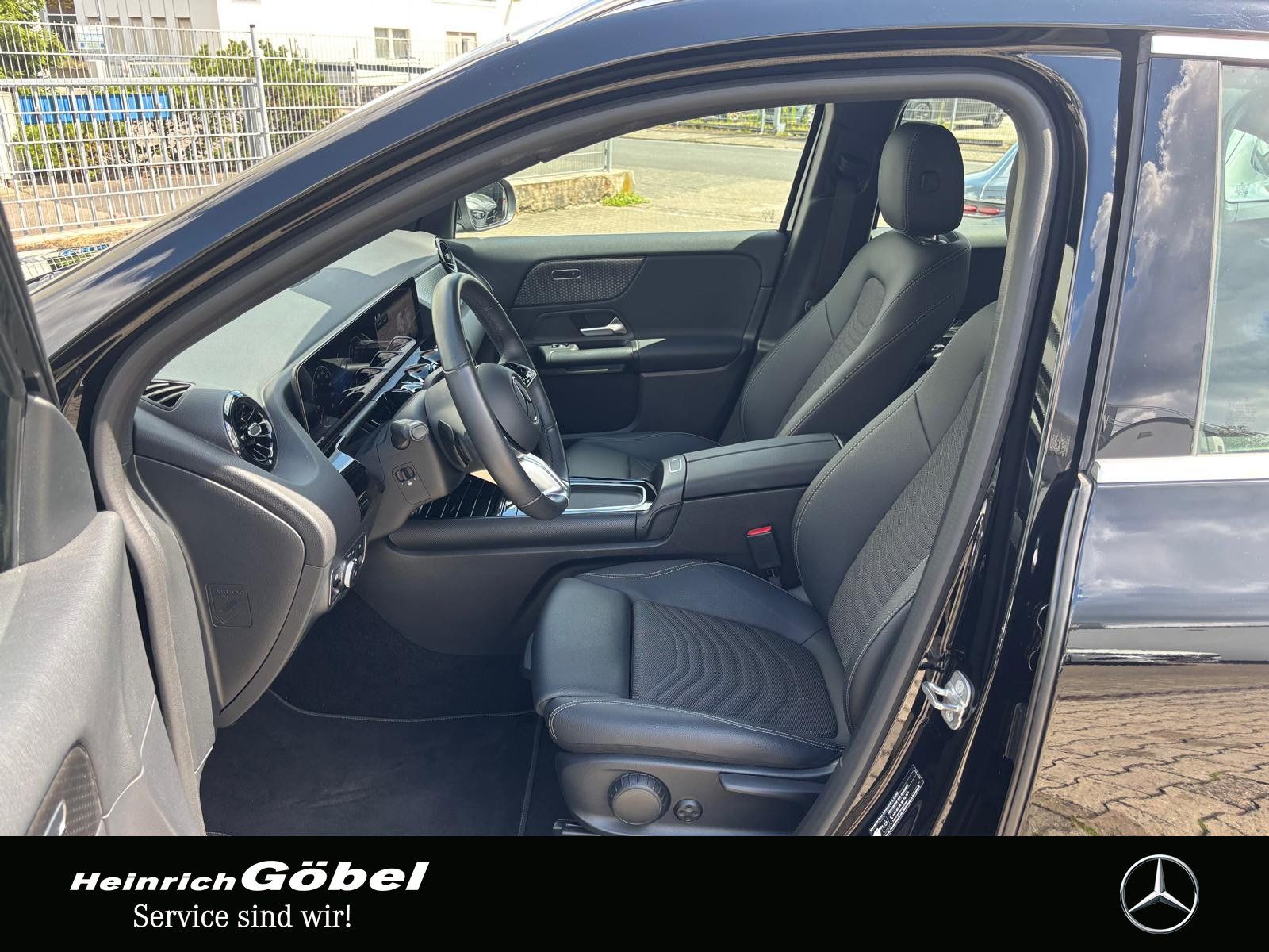 Fahrzeugabbildung Mercedes-Benz GLA 200 WINTER-PAKET*KAMERA*LED*SITZHEIZUNG*