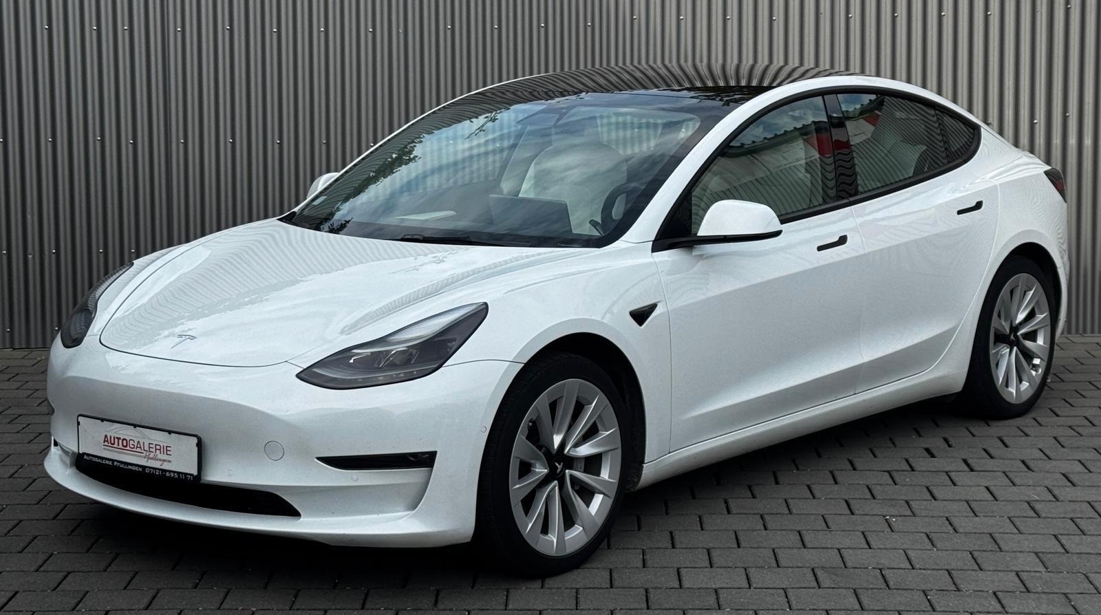 Tesla Model 3 Long Range Dual AWD ACC SHZ LED