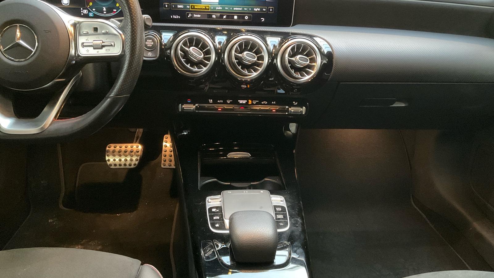 Mercedes-Benz CLA 200 SB AMG LINE PAN, миниатюра 20