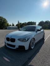 BMW M135i F21 | Apple Carplay ID6 | Top Zu... - BMW: F13