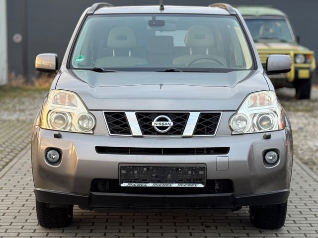 Nissan X-Trail 2.0 dCi 4X4 173PS Xenon Pano Vollleder