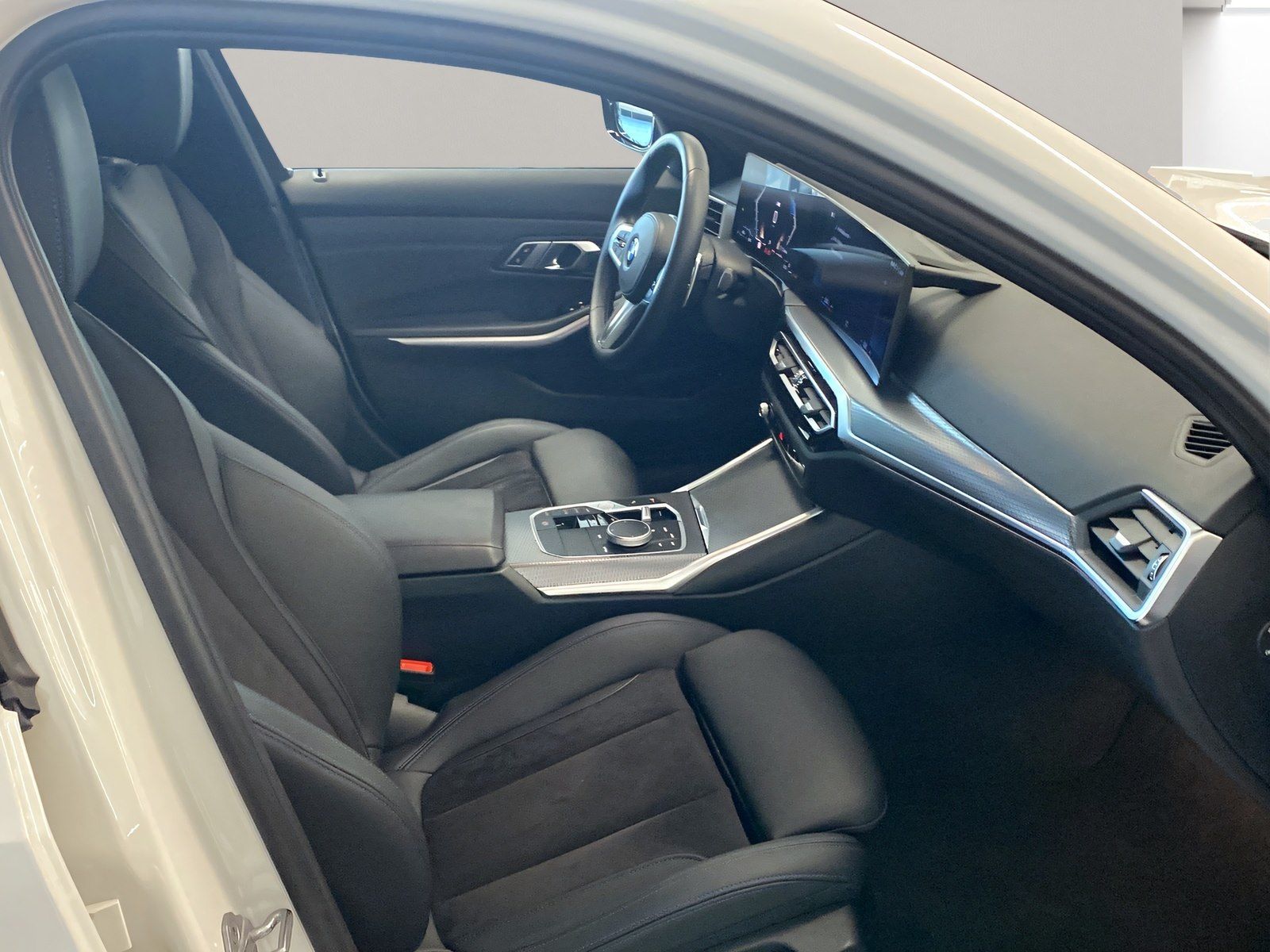 BMW 320d Limousine M Sport Navi Kamera HiFi foto 5