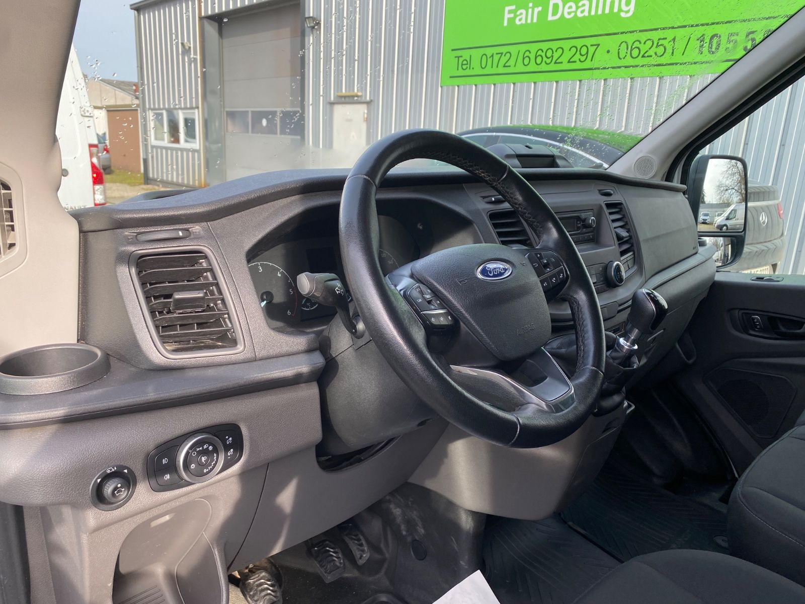 Fahrzeugabbildung Ford Transit Kasten 350 L3H2 Trend,AHK,SHZ,StHZ,SHgep