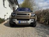 Land Rover Defender 2.0 D240 HSE 110 Pano, Ambi, Garantie - gebrauchte Land Rover Defender aus dem Jahr 2020