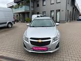 Chevrolet Cruze 1.6 LT 124PS Klima Allwetter - silberne Chevrolet Cruze