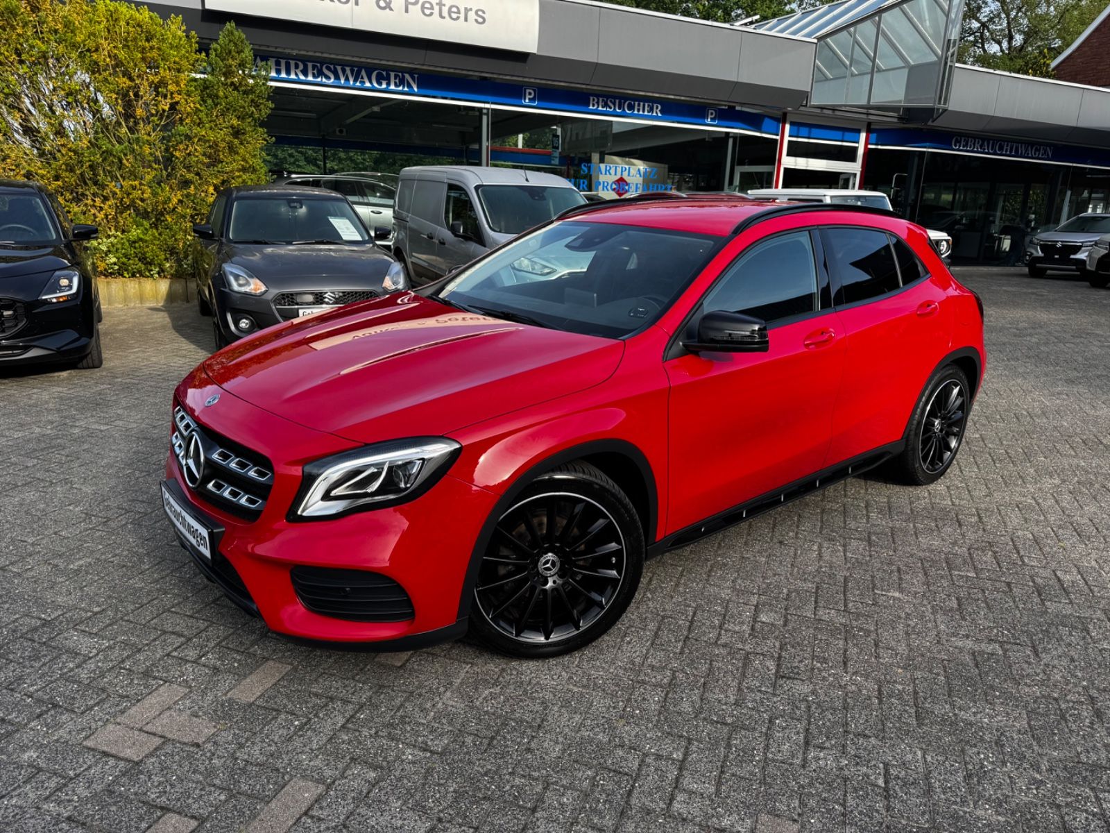 MERCEDES-BENZ GLA 200 Urban *AMG*Night-Paket *Kamera *LED