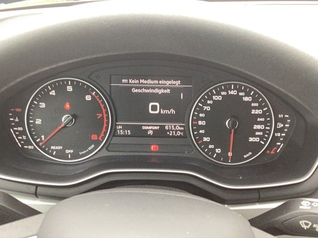 Fahrzeugabbildung Audi A4 Limousine 2.0 TFSI ultra Klimaautomatik Xenon