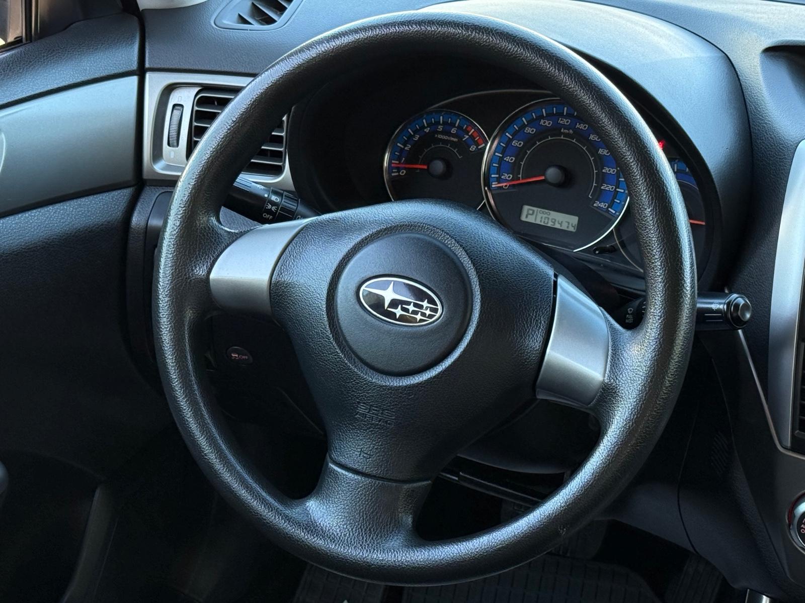 SUBARU FORESTER 2.0 150ch 4X4 - BVA - ATTELAGE - SIÈGES CHAUFFANTS - CLIM BIZONE - JANTES ALLIAGE