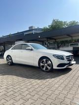 Mercedes-Benz MERCEDES E200 - *AUTOMATIK* *WEISS*