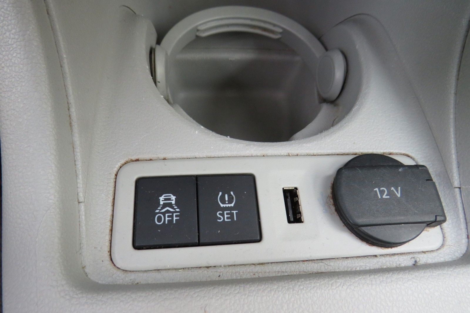 Fahrzeugabbildung SEAT Mii Style KLIMA SITZH GRA PDC TELVOR 8-FACH 1.H