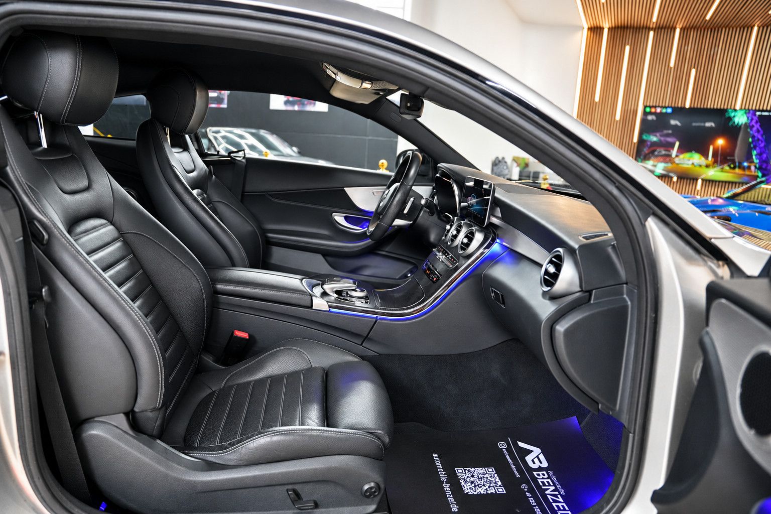Fahrzeugabbildung Mercedes-Benz C 300 Coupe /AMG/VIRTUAL/MBUX/AMBIENTE/KAMERA
