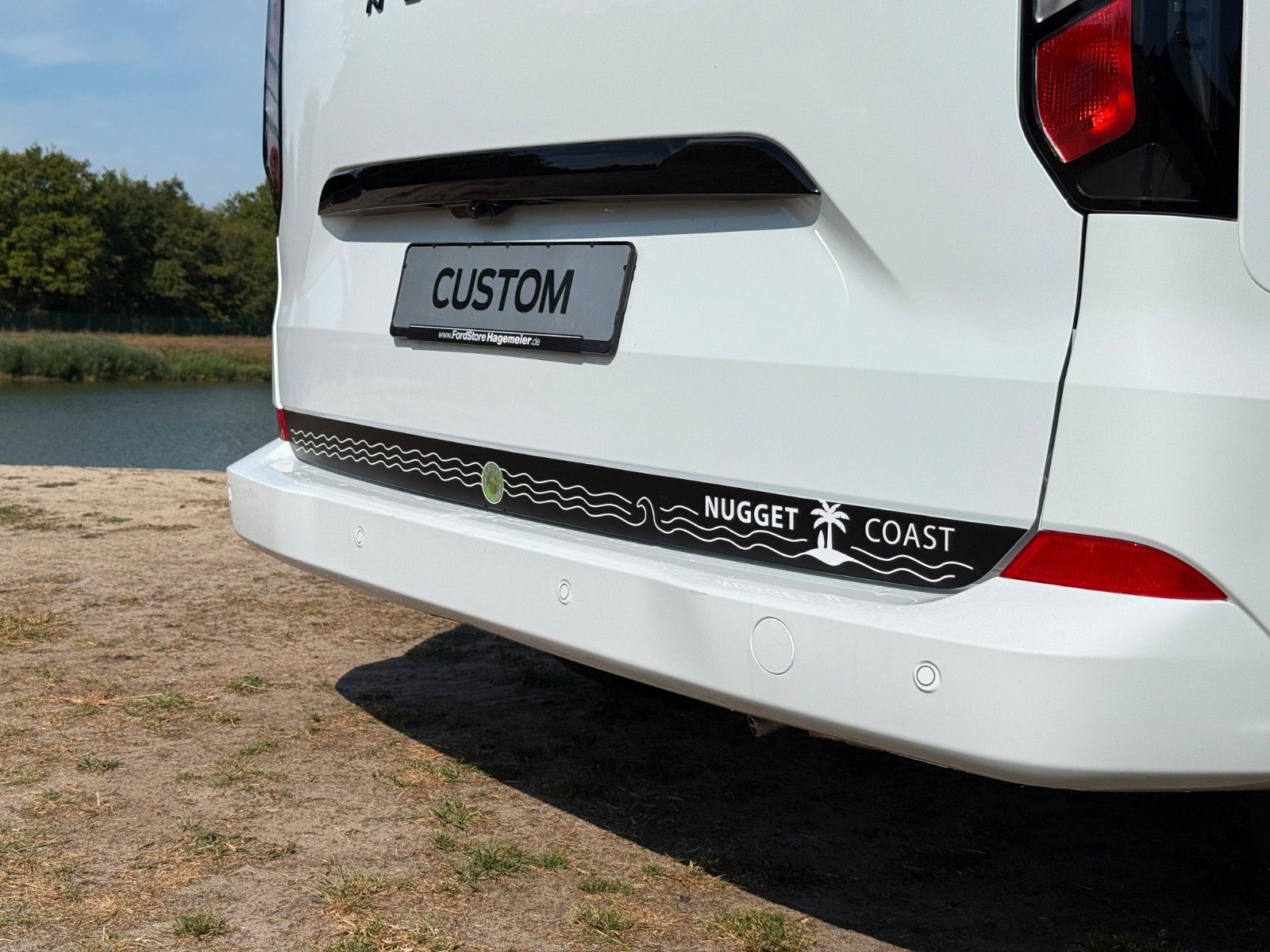Vehicle image Ford Nugget L1 Coast | New model V710