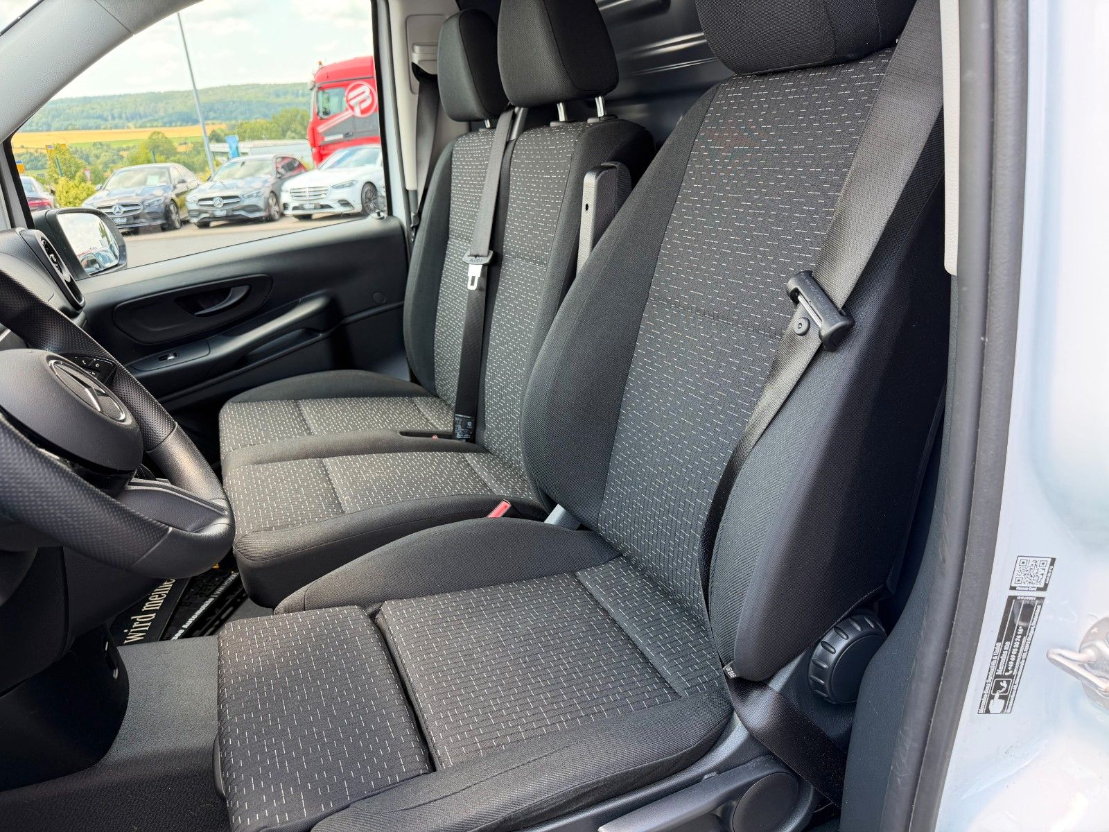 Fahrzeugabbildung Mercedes-Benz Vito 116 CDI 3200 Klima Kamera LED AHK