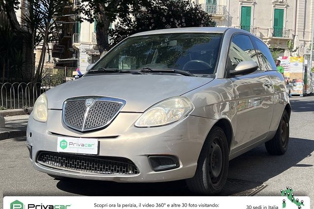 Lancia LANCIA Ypsilon 1.2 Oro