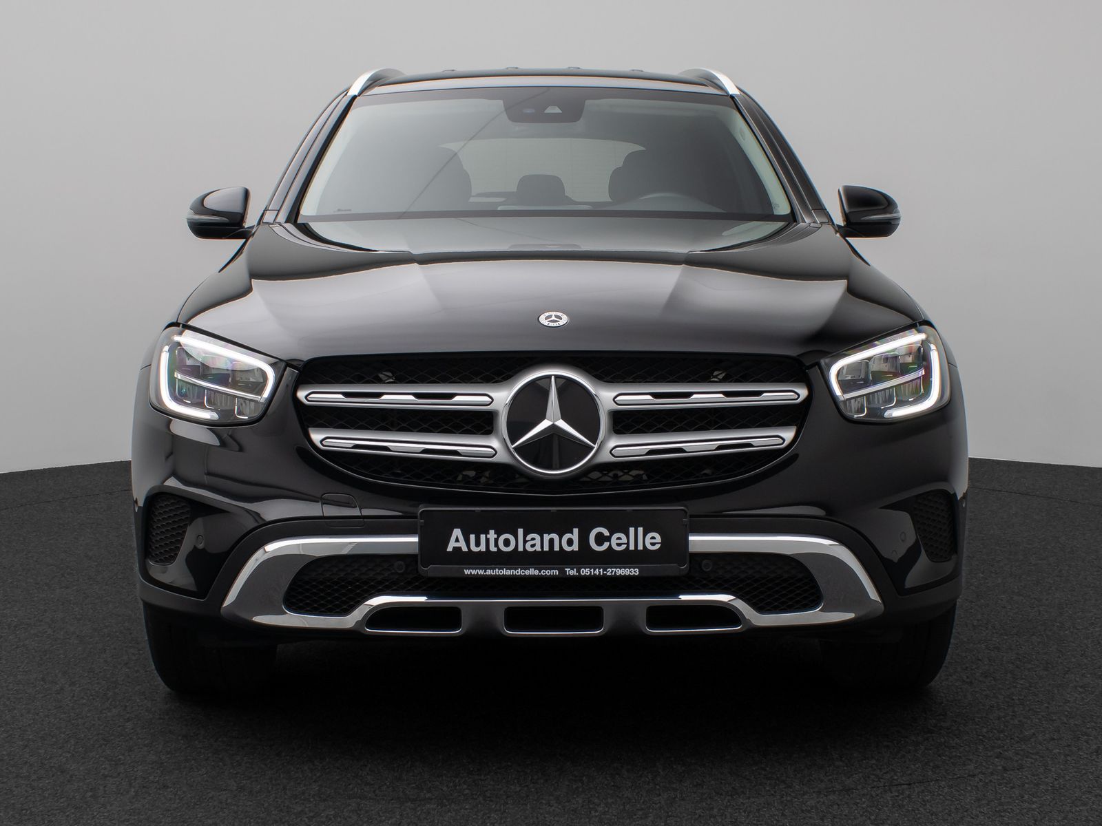 Fahrzeugabbildung Mercedes-Benz GLC 300 4Matic 9G-TRONIC Standhzg PDC LED AHK