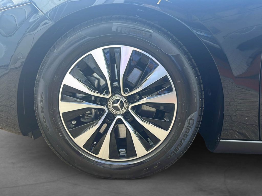 Mercedes-Benz A 200 d Advanced Navi LED Kamera Klimaautom DAB foto 3