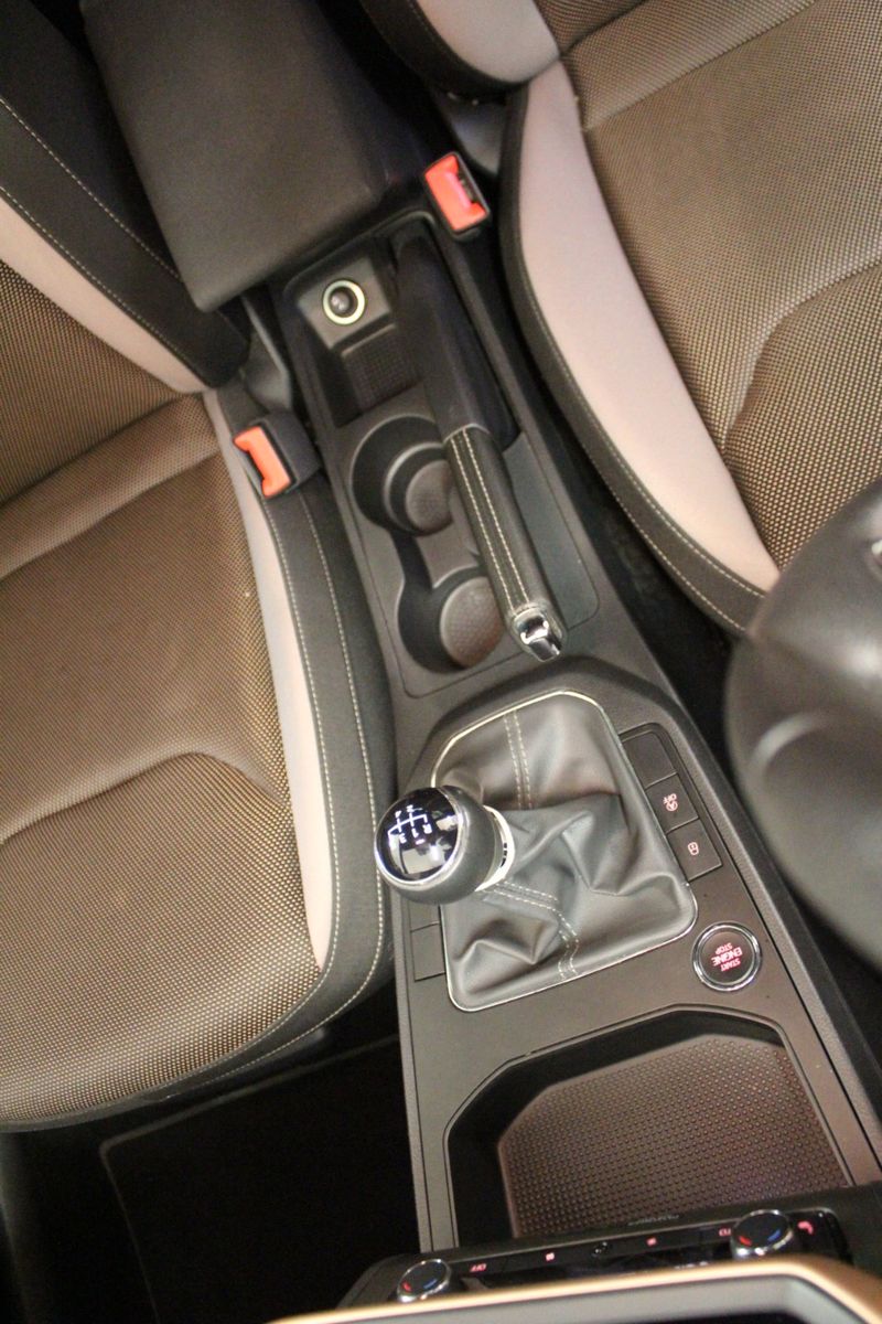 Fahrzeugabbildung SEAT Ibiza 1.0 TSI Excelence *Winter & Sicht Paket