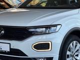Volkswagen T-Roc*Cabriolet*1.5 TSI*DSG*2x R-Line*LED*V.Cock - gebrauchte Cabrios in Salzgitter