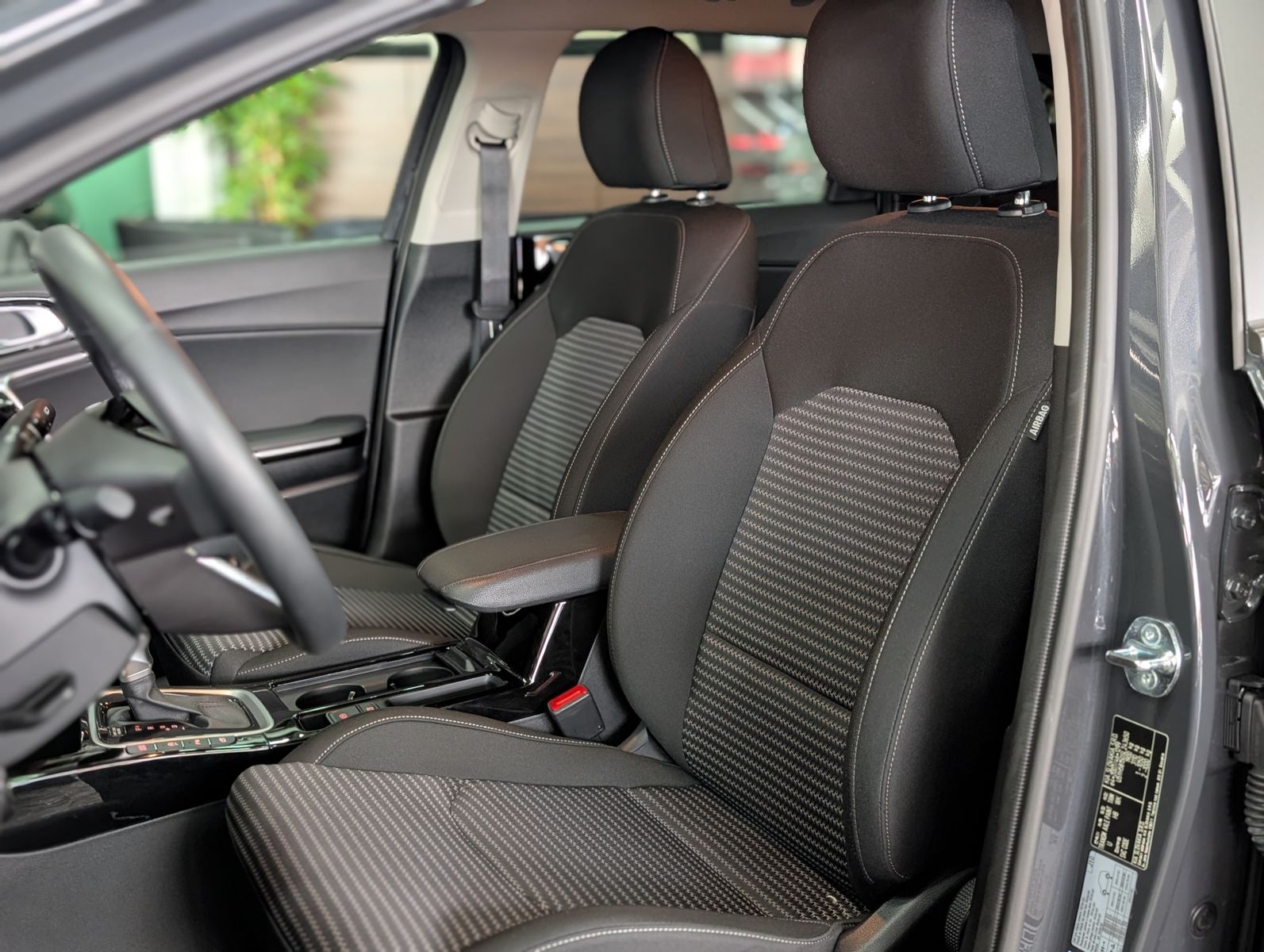 Fahrzeugabbildung Kia cee'd Sportswagon 1.5 Spirit SCC JBL KAM 7J Gar.